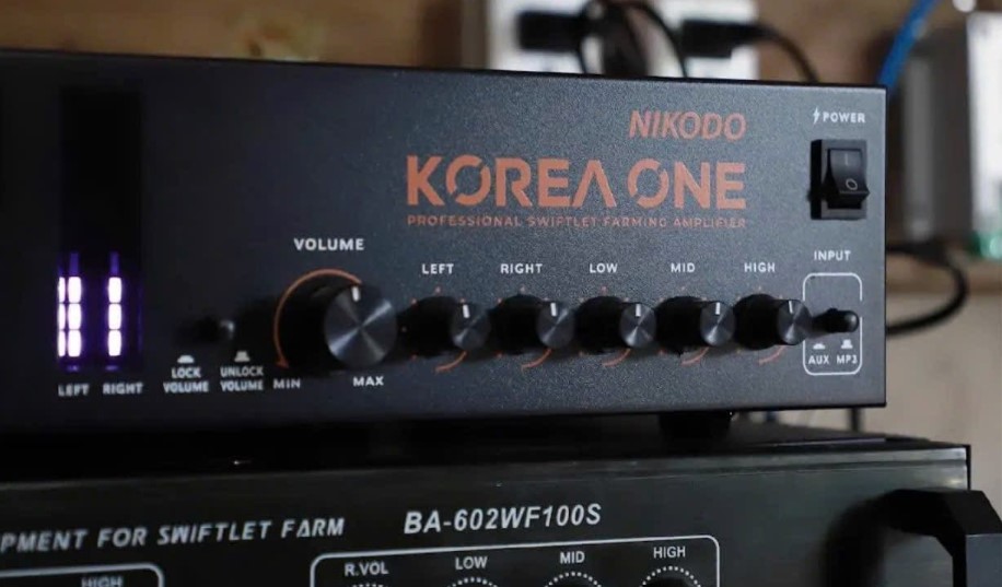 Amply nhà yến Korea One chịu tải từ 200 đến 300 loa ru